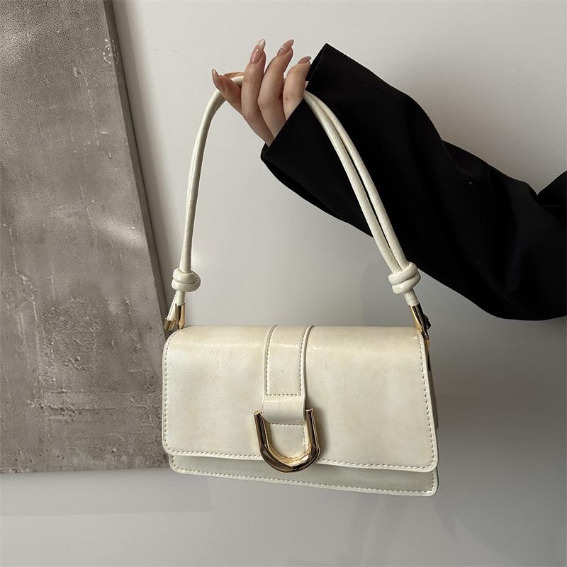 French underarm small bag women s 2025 new trendy high-quality textured women s versatile shoulder bag
French underarm small bag women s 2025 new trendy high-quality textured women s versatile shoulder bag