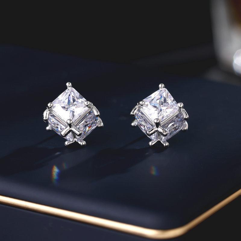 S925 срібні голчасті сережки з нішевим дизайном, приплив, супер фея, темперамент, простий, універсальний, високий сенс, чарівний колір, поступова зміна цукрових сережок-гвоздиків білий
S925 срібні голчасті сережки з нішевим дизайном, приплив, супер фея, темперамент, простий, універсальний, високий сенс, чарівний колір, поступова зміна цукрових сережок-гвоздиків білий