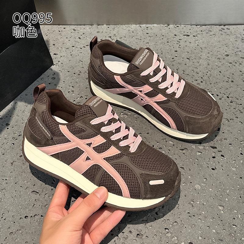 Leather sports Forrest Gump shoes autumn retro new student lightweight casual platform training shoes 35 коричневый
Leather sports Forrest Gump shoes autumn retro new student lightweight casual platform training shoes 35 коричневый
