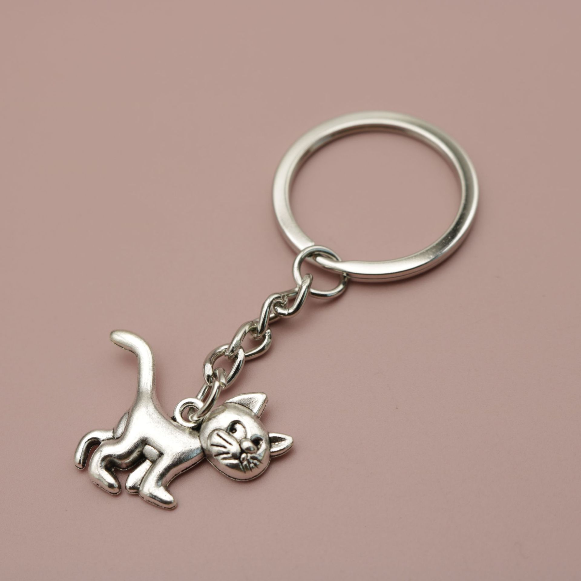 1 шт., 30x22 мм, подвески в виде кошки, брелок, идеи подарков серебряный
1 шт., 30x22 мм, подвески в виде кошки, брелок, идеи подарков серебряный