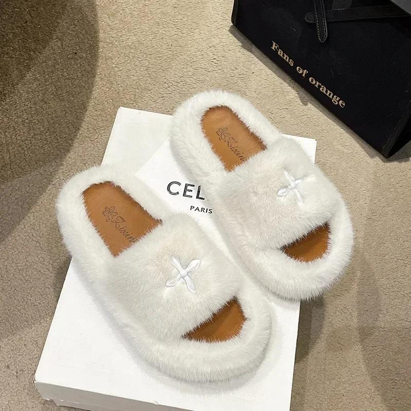 Плюшевые тапочки на толстой подошве, женские осенне-зимние новые домашние и уличные мягкие удобные хлопковые тапочки, нескользящая повседневная обувь 37
Плюшевые тапочки на толстой подошве, женские осенне-зимние новые домашние и уличные мягкие удобные хлопковые тапочки, нескользящая повседневная обувь 37