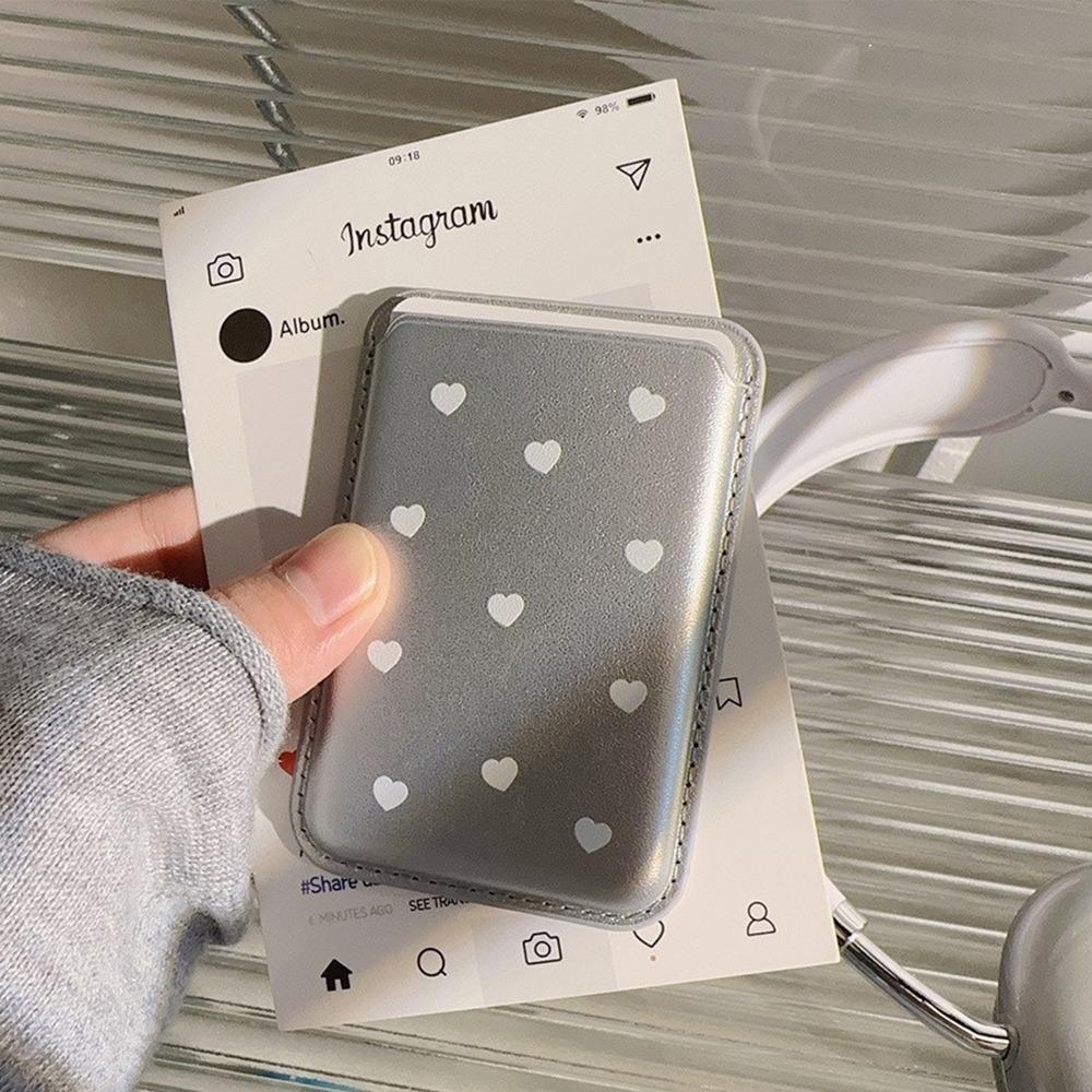 Phone Accessorie Heart Magnetic Card Clip Anti-Fingerprint Dustproof Wallet Card Holder Leather Phone Case срібний
Phone Accessorie Heart Magnetic Card Clip Anti-Fingerprint Dustproof Wallet Card Holder Leather Phone Case срібний