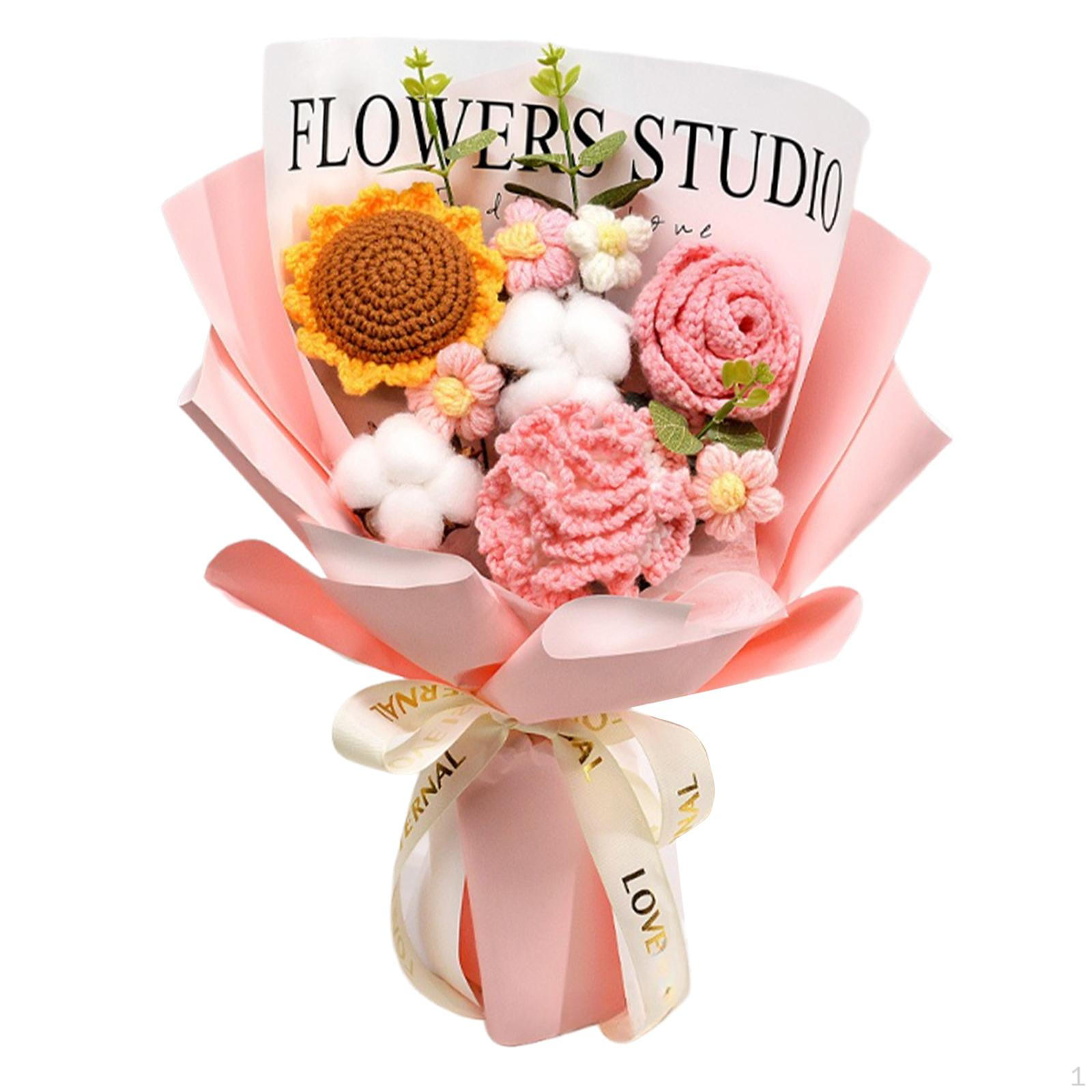 Завершенный букет из искусственных цветов, связанных крючком, для домашнего декора на вечеринку
Завершенный букет из искусственных цветов, связанных крючком, для домашнего декора на вечеринку