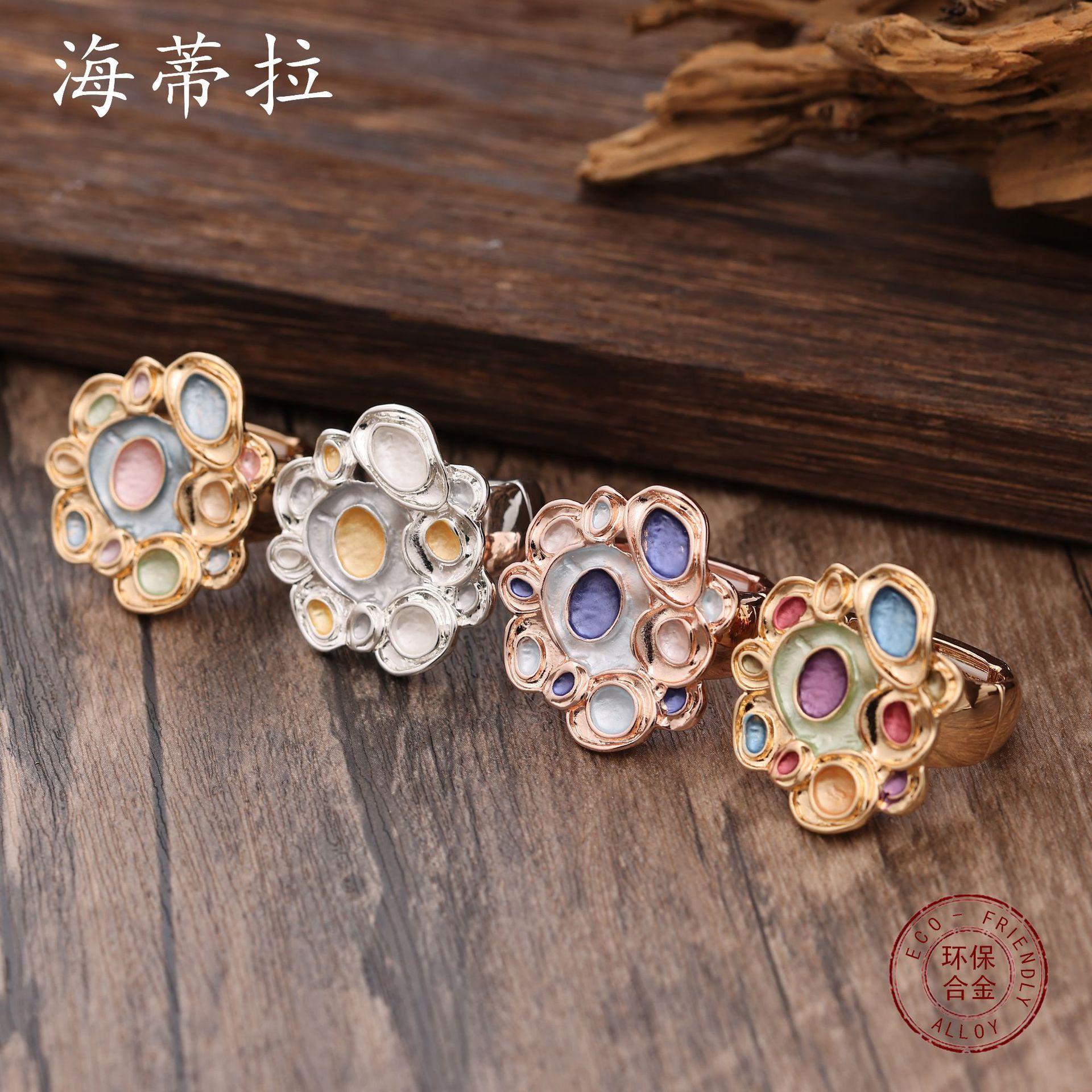 New color oil geometric drawing board elastic ring, personalized high-end women s versatile alloy ring
New color oil geometric drawing board elastic ring, personalized high-end women s versatile alloy ring
