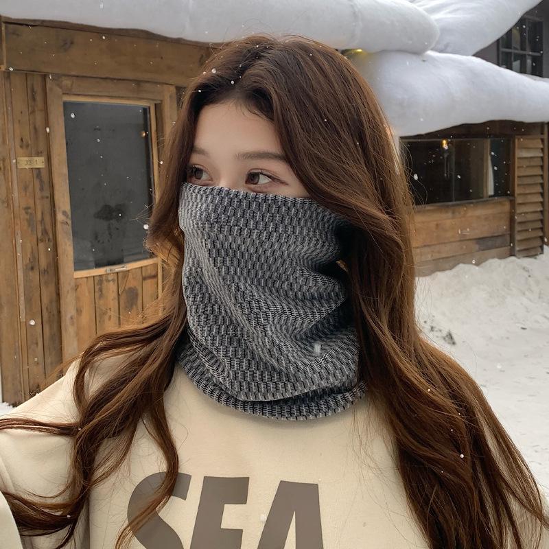 Merbau Double-Layer Skin-Friendly Cycling Hat & Warm Scarf Set for Autumn/Winter Outdoors
Merbau Double-Layer Skin-Friendly Cycling Hat & Warm Scarf Set for Autumn/Winter Outdoors