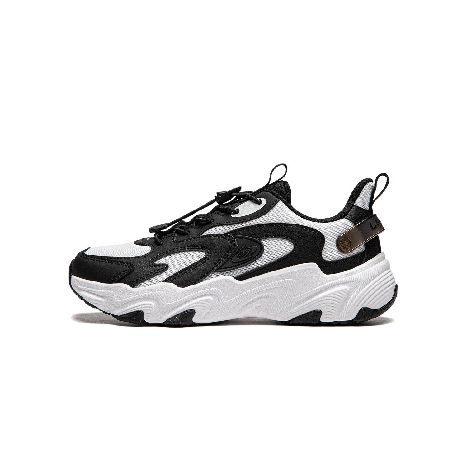 Детские мягкие легкие амортизирующие низкие повседневные кроссовки Li Ning Kids белые черные YKCU112-1 34
Детские мягкие легкие амортизирующие низкие повседневные кроссовки Li Ning Kids белые черные YKCU112-1 34