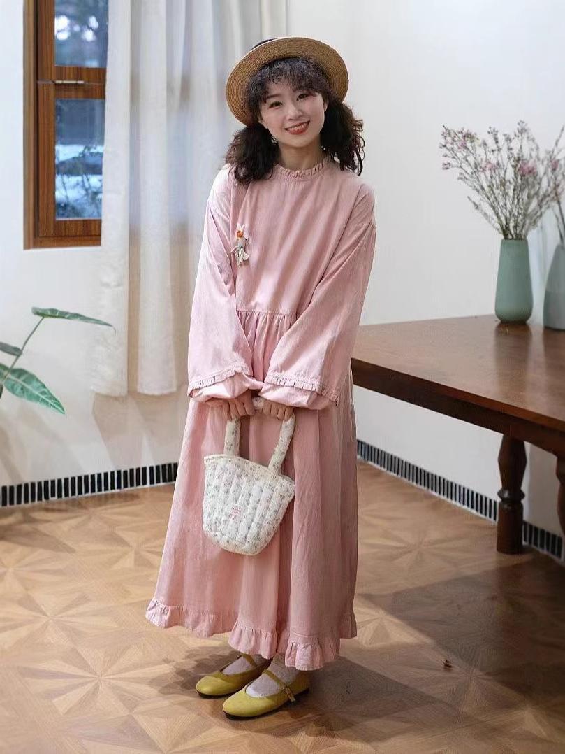 Johnature Japanese Forest Fungus Stand-up Collar Dress Spring Loose Vintage Casual Versatile Women Dresses One Size розовый
Johnature Japanese Forest Fungus Stand-up Collar Dress Spring Loose Vintage Casual Versatile Women Dresses One Size розовый