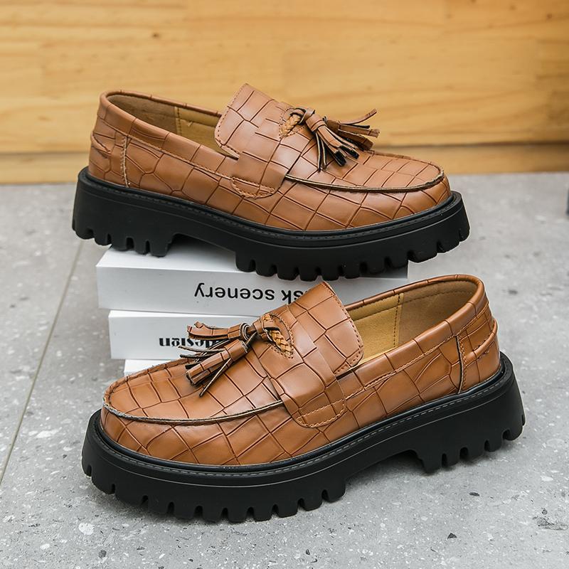 Новая мужская обувь кэжуал на толстой подошве, увеличивающая рост, с узором под аллигатора, мужские лоферы с кисточками, формальные туфли-балетки, обувь для платья 38
Новая мужская обувь кэжуал на толстой подошве, увеличивающая рост, с узором под аллигатора, мужские лоферы с кисточками, формальные туфли-балетки, обувь для платья 38