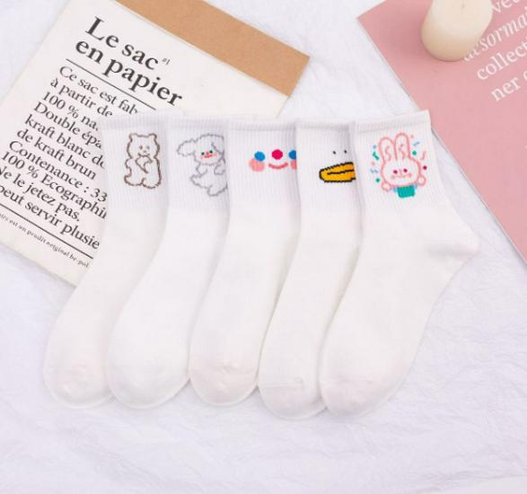 Japanese-Style Women s Mid-Calf Rainbow Cotton Socks - Cute Korean White Series for Students & Sports One Size
Japanese-Style Women s Mid-Calf Rainbow Cotton Socks - Cute Korean White Series for Students & Sports One Size