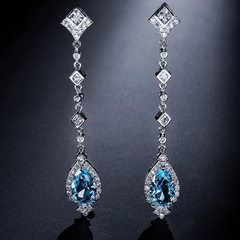 Модная и модная корейская версия новых сережек с каплями воды. Женственные и роскошные длинные свадебные серьги с цирконом.