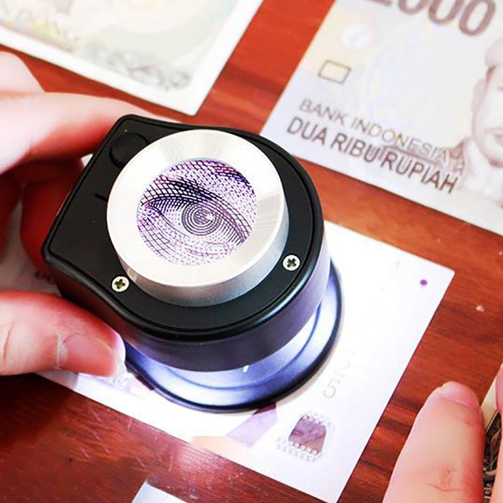 Magnifying Glass Lens Handheld Optical Instrument Jewelry Identification Tools Loupe Magnifier чорний
Magnifying Glass Lens Handheld Optical Instrument Jewelry Identification Tools Loupe Magnifier чорний