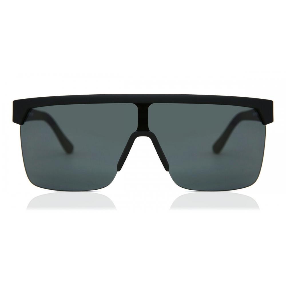 Spy Flynn 50 50 6700000000044 Men Sunglasses Black/134-00-140
Spy Flynn 50 50 6700000000044 Men Sunglasses Black/134-00-140