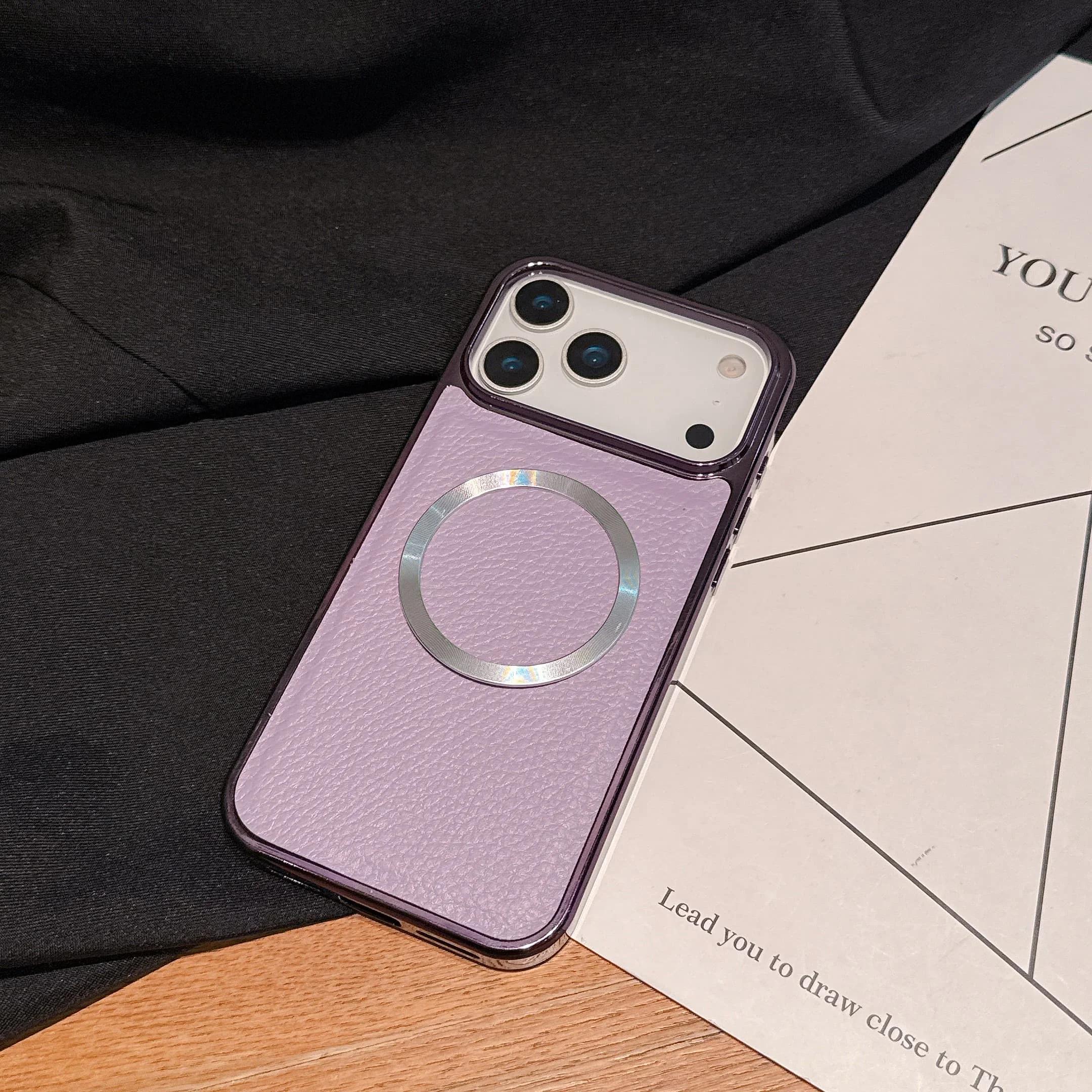Magnetic Phone Case for iPhone 17Air /16/15/14/13/12/11 pro Max Electroplated Litchi Patterned PU Leather Protective Cover iPhone 12 Pro світло-сірий колір
Magnetic Phone Case for iPhone 17Air /16/15/14/13/12/11 pro Max Electroplated Litchi Patterned PU Leather Protective Cover iPhone 12 Pro світло-сірий колір