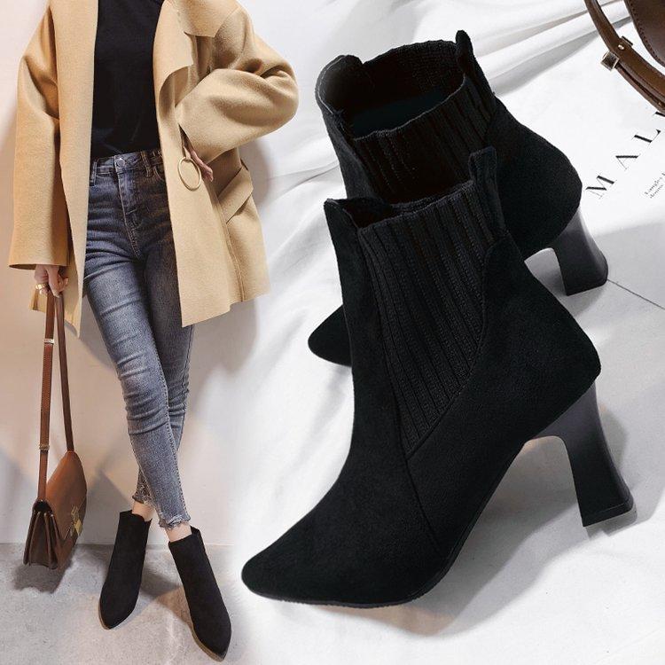 Internet celebrity short boots women s thin heels 2025 new thin boots pointed bare boots matte Martin boots high heels children autumn and winter 34
Internet celebrity short boots women s thin heels 2025 new thin boots pointed bare boots matte Martin boots high heels children autumn and winter 34