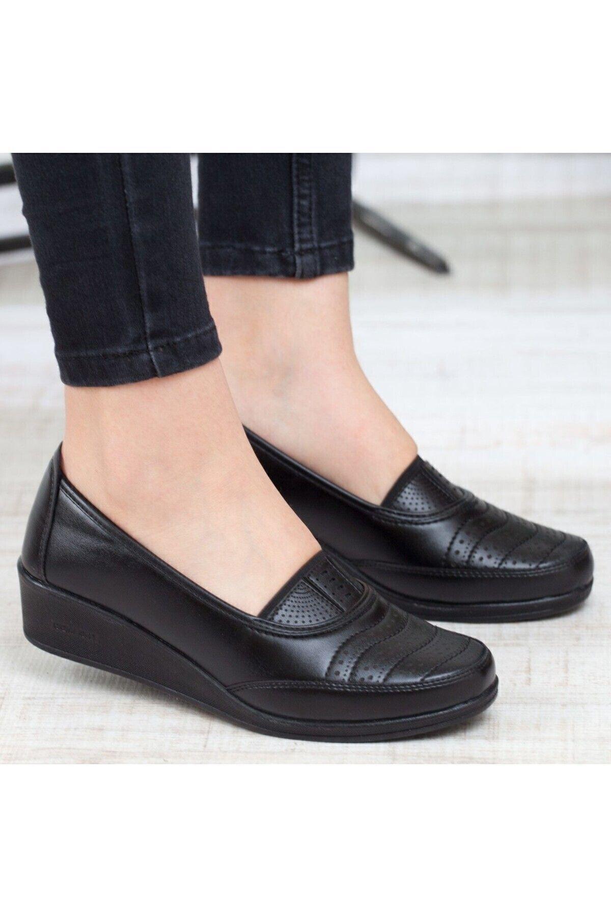 Women s Fashion Polyurethane Wedge Heeled Classic Black Classic Orthopedic Mother s Mother Ballerinas Casual Shoes 37
Women s Fashion Polyurethane Wedge Heeled Classic Black Classic Orthopedic Mother s Mother Ballerinas Casual Shoes 37