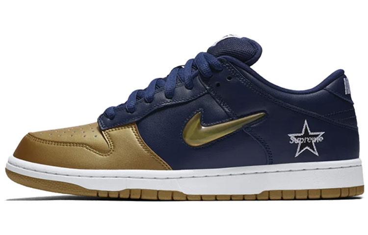 Nike X Supreme Sb Dunk Low Qs Metallic Gold CK3480-700 42.5
Nike X Supreme Sb Dunk Low Qs Metallic Gold CK3480-700 42.5