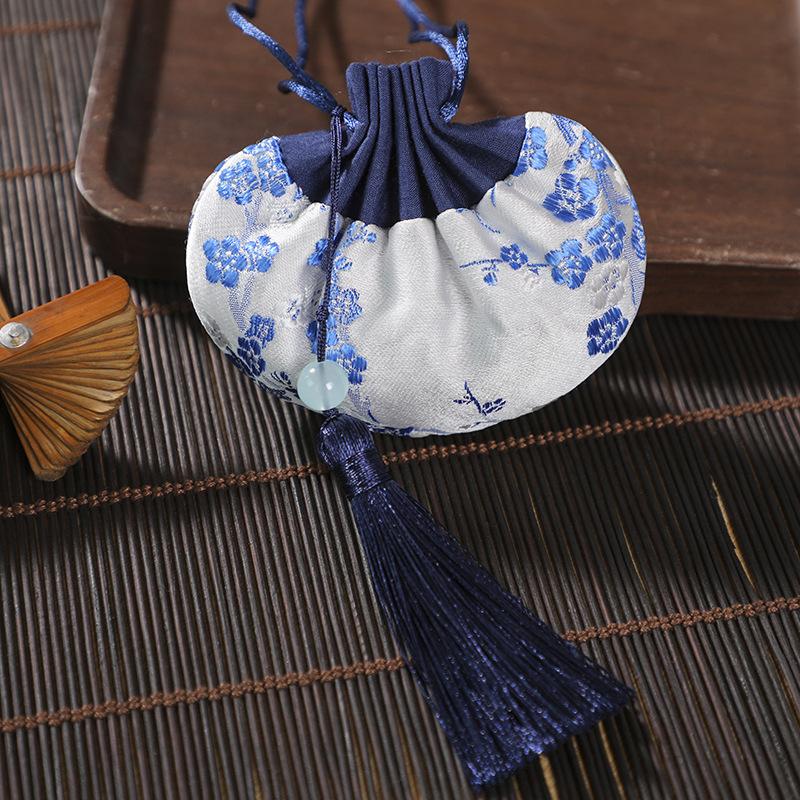 Фестиваль лодок-драконов Полынь Aiye Fu Сумка-саше Сумка-саше Пустая сумка Ханфу Украшение Подвеска Tassel style
Фестиваль лодок-драконов Полынь Aiye Fu Сумка-саше Сумка-саше Пустая сумка Ханфу Украшение Подвеска Tassel style