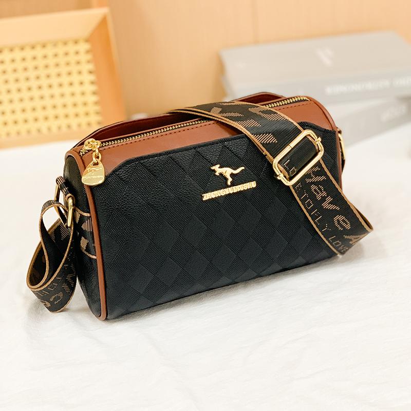 Luxury Women s Handbag Designer Women s High Quality Soft Small Square Bag Fashion Trend Women s Multi Layered Crossbody Bags
Luxury Women s Handbag Designer Women s High Quality Soft Small Square Bag Fashion Trend Women s Multi Layered Crossbody Bags