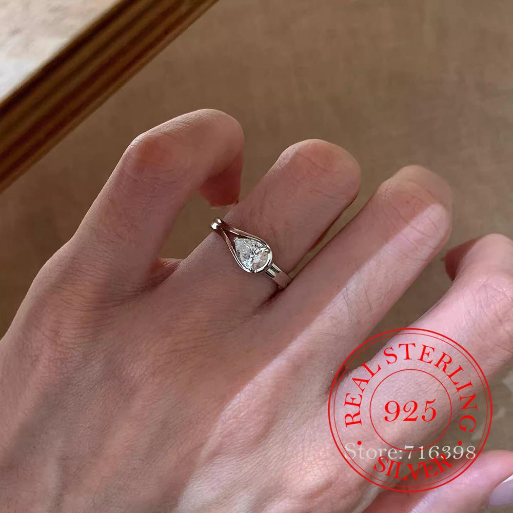 925 Sterling Silver Jewelry Exquisite Crystal Finger Rings for Women Wedding Party Jewelry for Girls Friend Gift resizable
925 Sterling Silver Jewelry Exquisite Crystal Finger Rings for Women Wedding Party Jewelry for Girls Friend Gift resizable