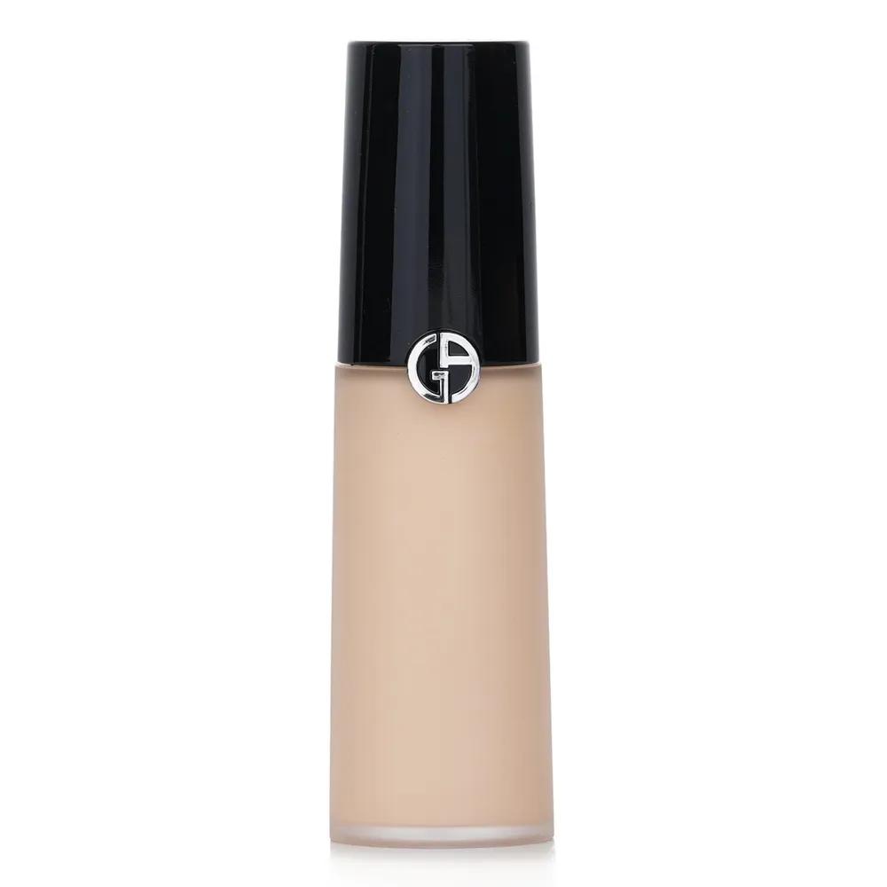 Luminous Silk Concealer - 3 12ml/0.4oz
Luminous Silk Concealer - 3 12ml/0.4oz