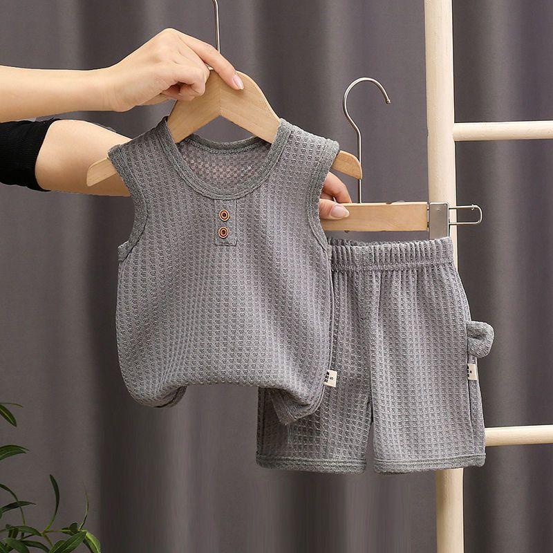 Летний комплект без рукавов для мальчиков Детский летний комплект из двух предметов Летняя одежда для малышей 120 серый
Летний комплект без рукавов для мальчиков Детский летний комплект из двух предметов Летняя одежда для малышей 120 серый