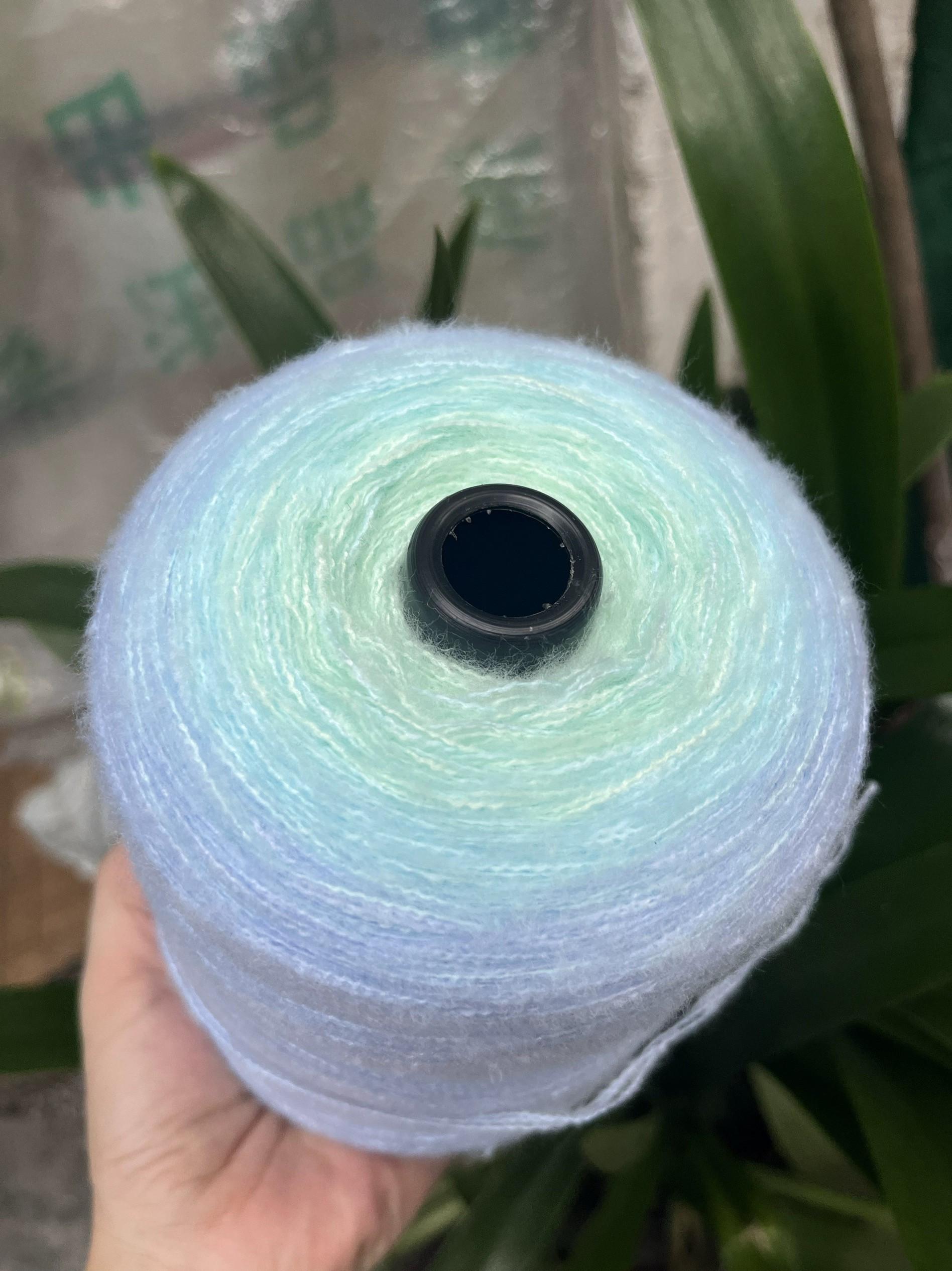500g/Roll 3-Ply Premium Deer Velvet Yarn - Gradient Cake Yarn DIY Knitting/Crochet Kit for Seven-Star Blanket Rose Bouquet Craft
500g/Roll 3-Ply Premium Deer Velvet Yarn - Gradient Cake Yarn DIY Knitting/Crochet Kit for Seven-Star Blanket Rose Bouquet Craft