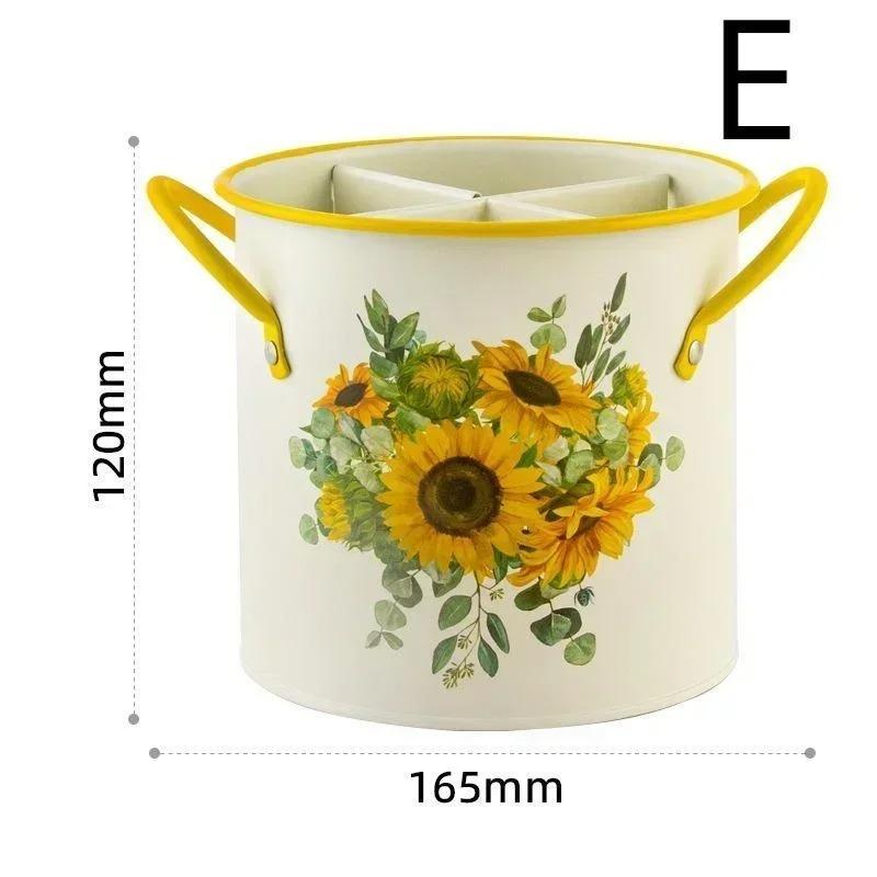 Retro Tableware Storage Bucket Draining Rack with Divider Kitchen Knife and Fork Storage Box Home Decoration for Kitchen Tools
Retro Tableware Storage Bucket Draining Rack with Divider Kitchen Knife and Fork Storage Box Home Decoration for Kitchen Tools