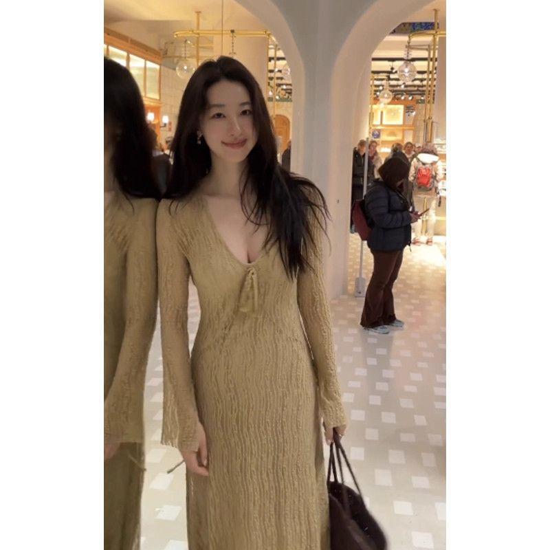 Early Spring Plus-Size Women s Clothing for Curvy Women, Slimming V-Neck Elegant Long-Sleeve Dress, French Retro Gentle Base Long Dress Khaki L
Early Spring Plus-Size Women s Clothing for Curvy Women, Slimming V-Neck Elegant Long-Sleeve Dress, French Retro Gentle Base Long Dress Khaki L