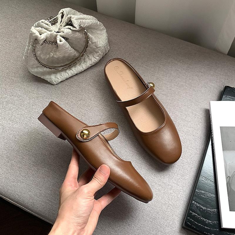 Баотоу полушлепанцы женские носят серебристые снаружи, небольшая внутренняя высота на танкетке, одинарная обувь из натуральной кожи с юбкой, пустые прохладные шлепанцы сзади 39 коричневый