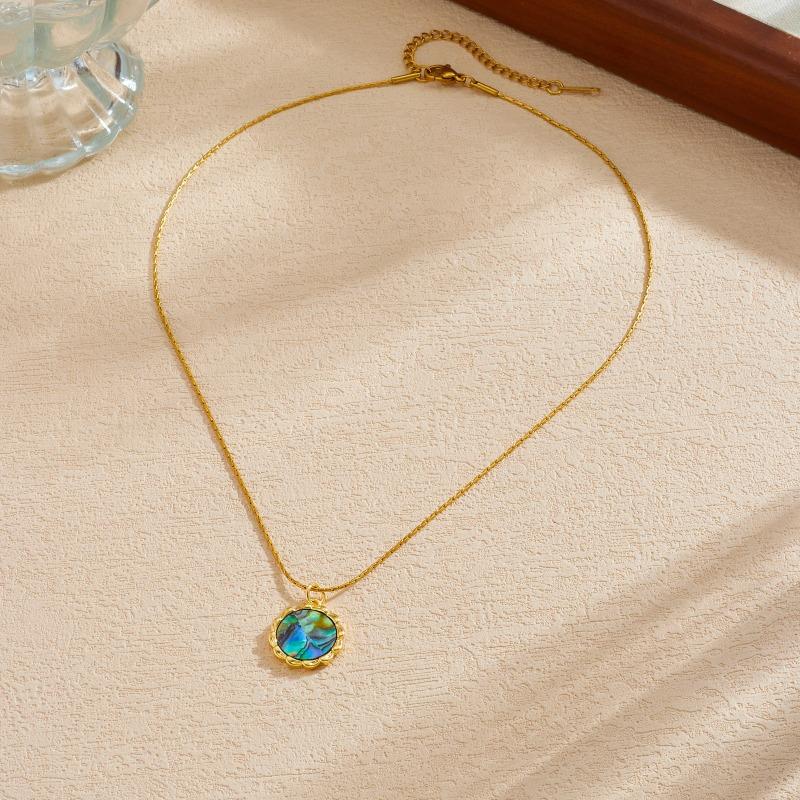 Gold Plated Stainless Steel Abalone Shell Pendant Necklace for Women золотой
Gold Plated Stainless Steel Abalone Shell Pendant Necklace for Women золотой