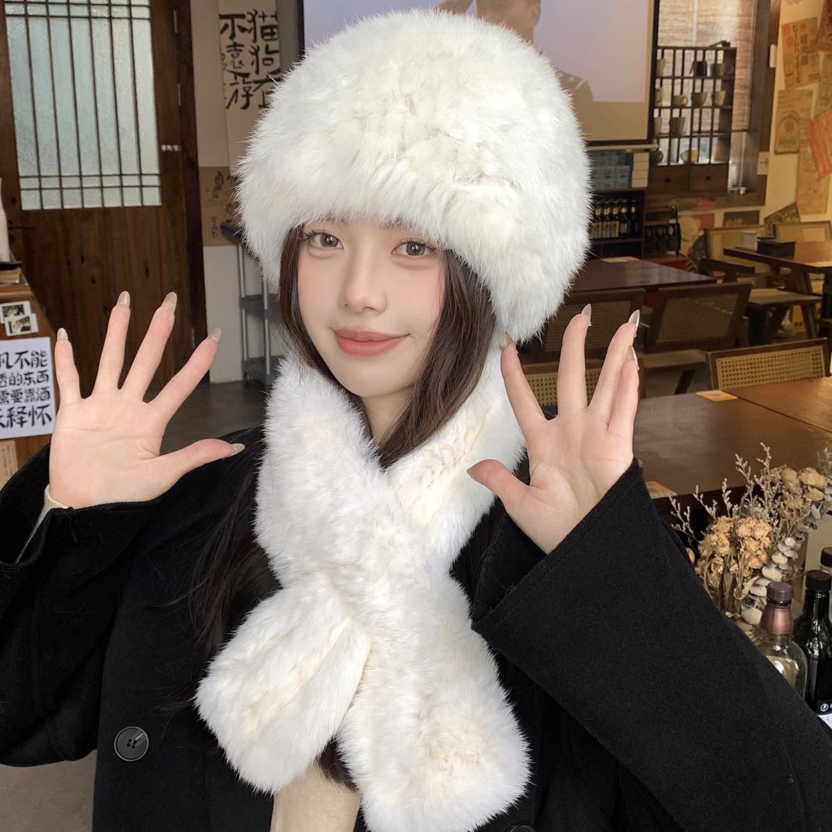 Thickened real rabbit fur hat scarf Women winter providing warmth and protection against the cold rabbit fur caps scarves sets бежевий
Thickened real rabbit fur hat scarf Women winter providing warmth and protection against the cold rabbit fur caps scarves sets бежевий