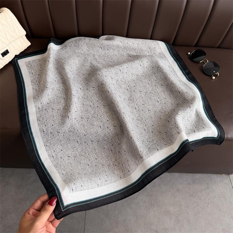 Fashion Print Square Scarf For Women Soft Stain Imitation Silk Scarves Elegant Ladies Hijab Neckerchief Luxury Shawl For Travel
Fashion Print Square Scarf For Women Soft Stain Imitation Silk Scarves Elegant Ladies Hijab Neckerchief Luxury Shawl For Travel