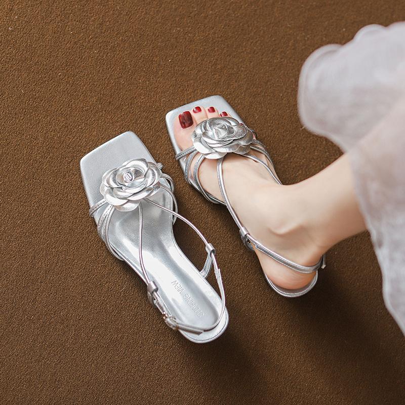 Mint Mambo Women s Shoes Soft Sole Thousand Gold High Heels Small Flower Sandals Silver Leather 34
Mint Mambo Women s Shoes Soft Sole Thousand Gold High Heels Small Flower Sandals Silver Leather 34