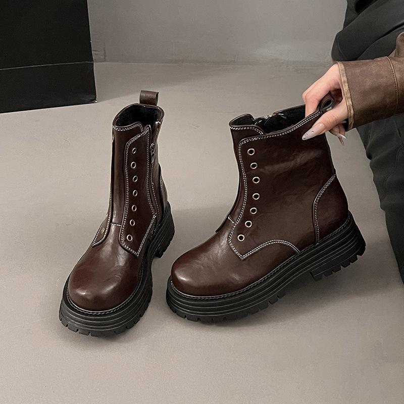 Женские ботинки Мартин 2025 новые осенне-зимние ботинки в британском стиле на высокой платформе, ботинки-локомотивы, короткие ботинки, женские одинарные ботинки, бархатные ботинки 40
Женские ботинки Мартин 2025 новые осенне-зимние ботинки в британском стиле на высокой платформе, ботинки-локомотивы, короткие ботинки, женские одинарные ботинки, бархатные ботинки 40