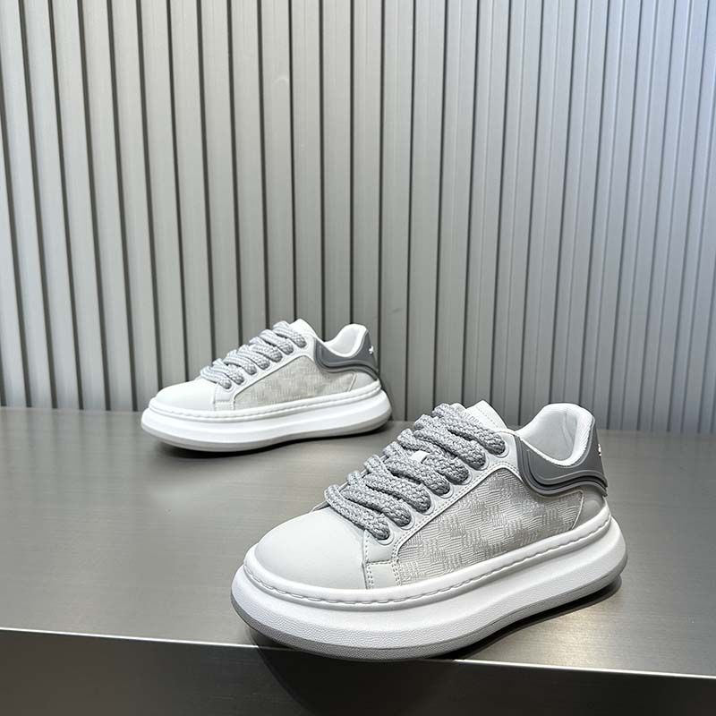 2025 Новая мужская обувь для доски, кроссовки, обувь для скейтборда, повседневная обувь, повседневная, нескользящая, классический стиль, амортизирующая, прочная, удобная, антибактериальная 43
2025 Новая мужская обувь для доски, кроссовки, обувь для скейтборда, повседневная обувь, повседневная, нескользящая, классический стиль, амортизирующая, прочная, удобная, антибактериальная 43