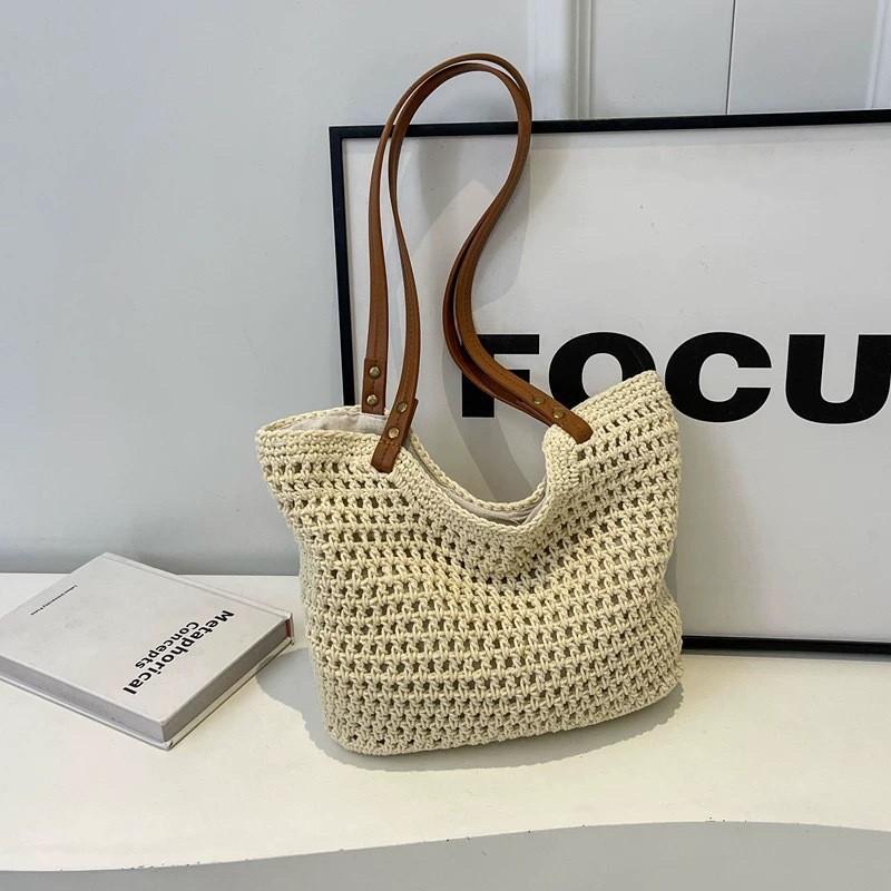 Casual Hollow Single-shoulder Cotton Knitted Bag Small Lazy Hand Straw Seaside Vacation Beach Female Trumpet length 29 high 27 бежевий
Casual Hollow Single-shoulder Cotton Knitted Bag Small Lazy Hand Straw Seaside Vacation Beach Female Trumpet length 29 high 27 бежевий