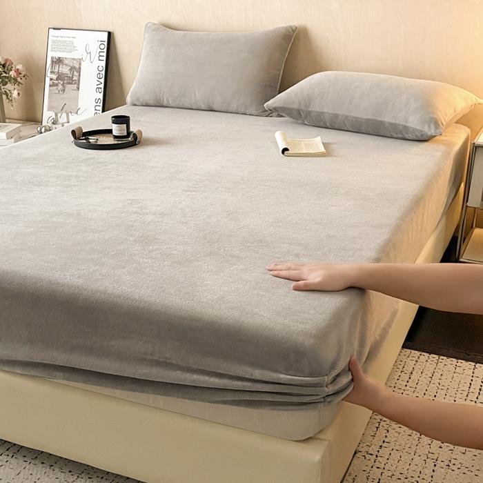2026 New Milk Fleece Fitted Sheet Single Piece Autumn and Winter Thickened Mattress Protective Cover only 2pcs pillowcase
2026 New Milk Fleece Fitted Sheet Single Piece Autumn and Winter Thickened Mattress Protective Cover only 2pcs pillowcase