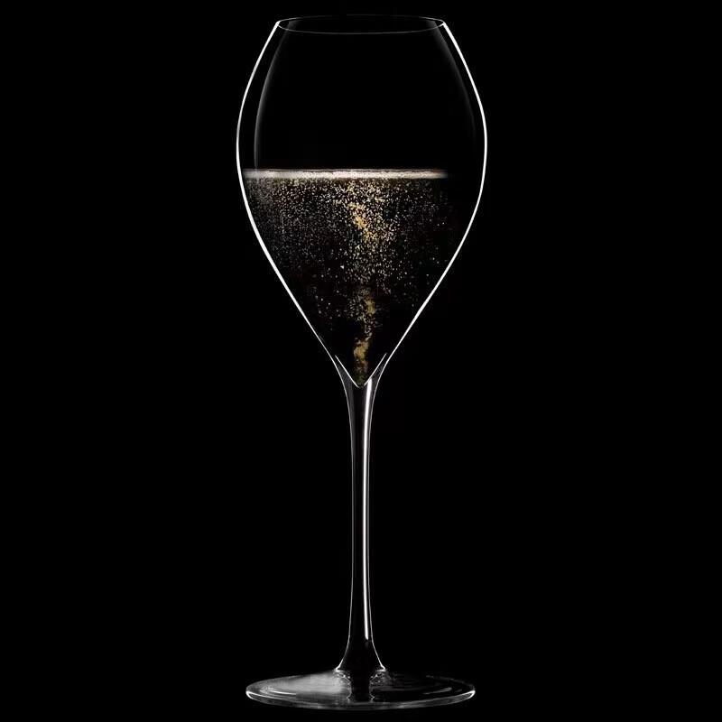 Spherical Champagne and White Wine Glass
Spherical Champagne and White Wine Glass