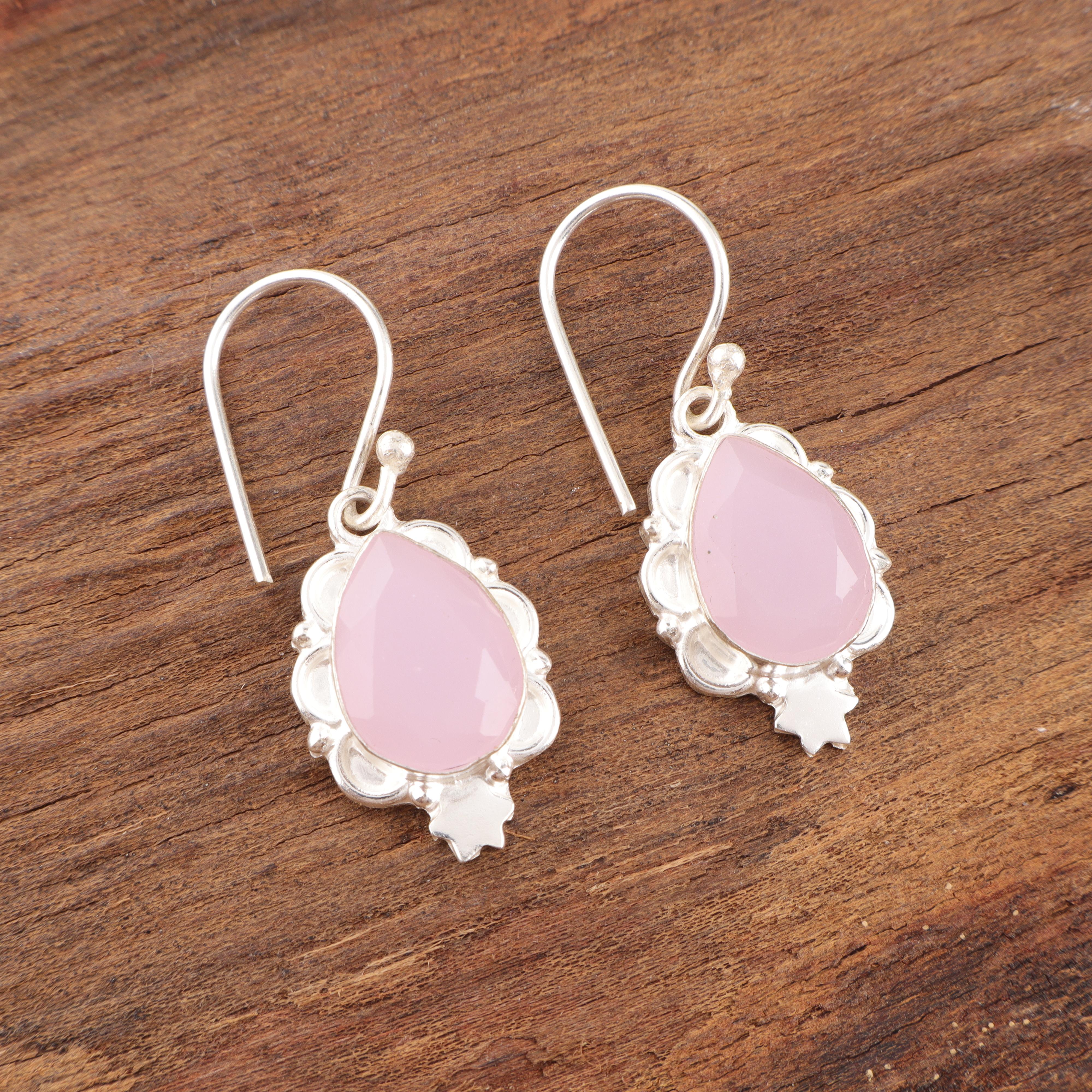Adorable Rose Chalcedony Gemstone Jewelry, 925 Sterling Silver Earrings Jewelry, Handmade Gorgeous Silver Earrings Gift For Women 1.6 Inches рожевий
Adorable Rose Chalcedony Gemstone Jewelry, 925 Sterling Silver Earrings Jewelry, Handmade Gorgeous Silver Earrings Gift For Women 1.6 Inches рожевий