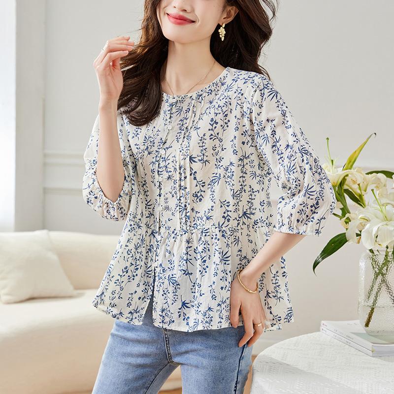 Блузка из сине-белого фарфора с мелким цветочным принтом для женщин, с рукавом три четверти, летняя новинка, с круглым вырезом, свободный топ, корейская повседневная рубашка XXL белый
Блузка из сине-белого фарфора с мелким цветочным принтом для женщин, с рукавом три четверти, летняя новинка, с круглым вырезом, свободный топ, корейская повседневная рубашка XXL белый