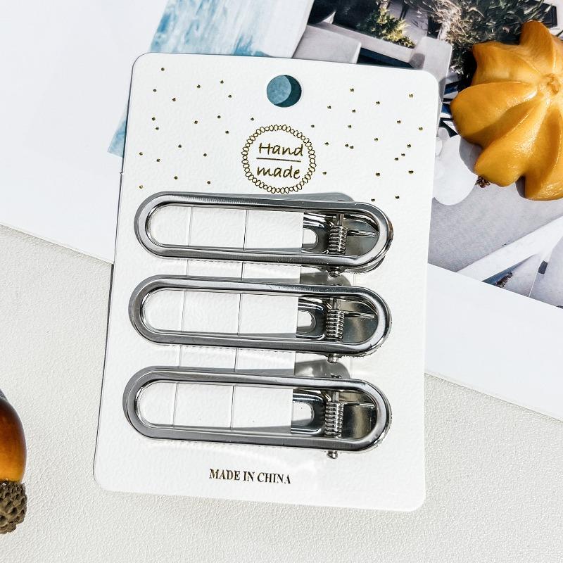 Cute Hair Clips Back of The Head Broken Hair Side Bangs Clips Bb Clips Headwear Hair Clips 6cm hollowed-out ellipse
Cute Hair Clips Back of The Head Broken Hair Side Bangs Clips Bb Clips Headwear Hair Clips 6cm hollowed-out ellipse