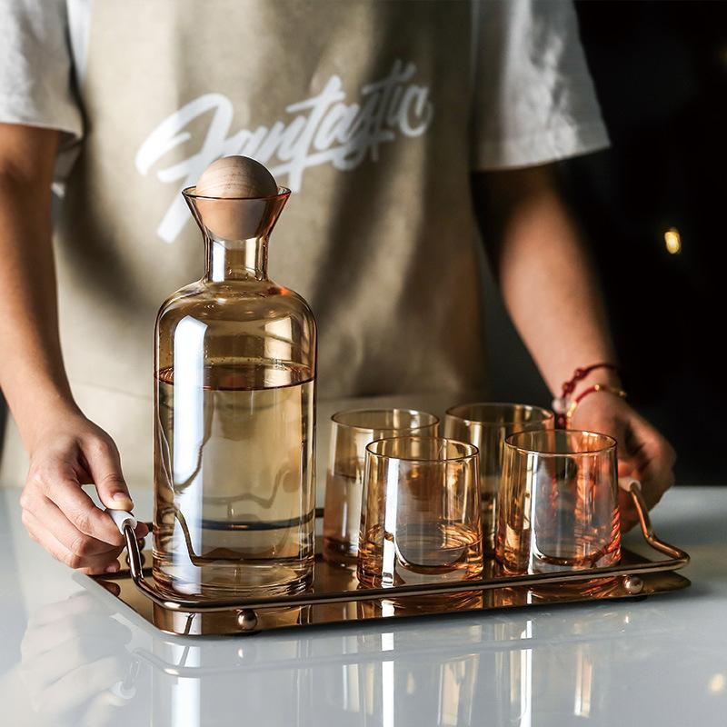 Creative Straight-sided Large-capacity Cold Water Pitcher Cup Set, Log-shaped Bottle Stopper,Nordic Simplicity Transparent Glass 1200ml
Creative Straight-sided Large-capacity Cold Water Pitcher Cup Set, Log-shaped Bottle Stopper,Nordic Simplicity Transparent Glass 1200ml