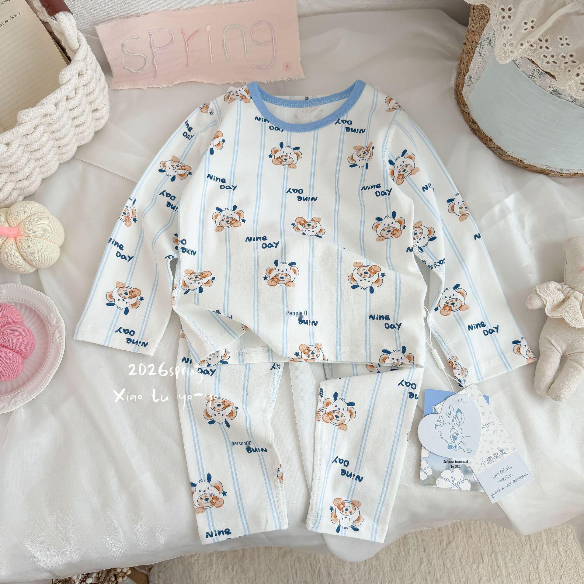 Cloud-soft Lycra Cotton Deer Pajamas: Kids Cartoon Long Sleeve and Pants for All Seasons 100 cm
Cloud-soft Lycra Cotton Deer Pajamas: Kids Cartoon Long Sleeve and Pants for All Seasons 100 cm