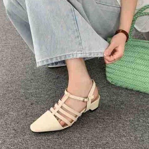 French Pointed Hollow Bag Head Sandals Women S Summer Woven Thick Heel Temperament With Skirt Roman Shoes 39
French Pointed Hollow Bag Head Sandals Women S Summer Woven Thick Heel Temperament With Skirt Roman Shoes 39