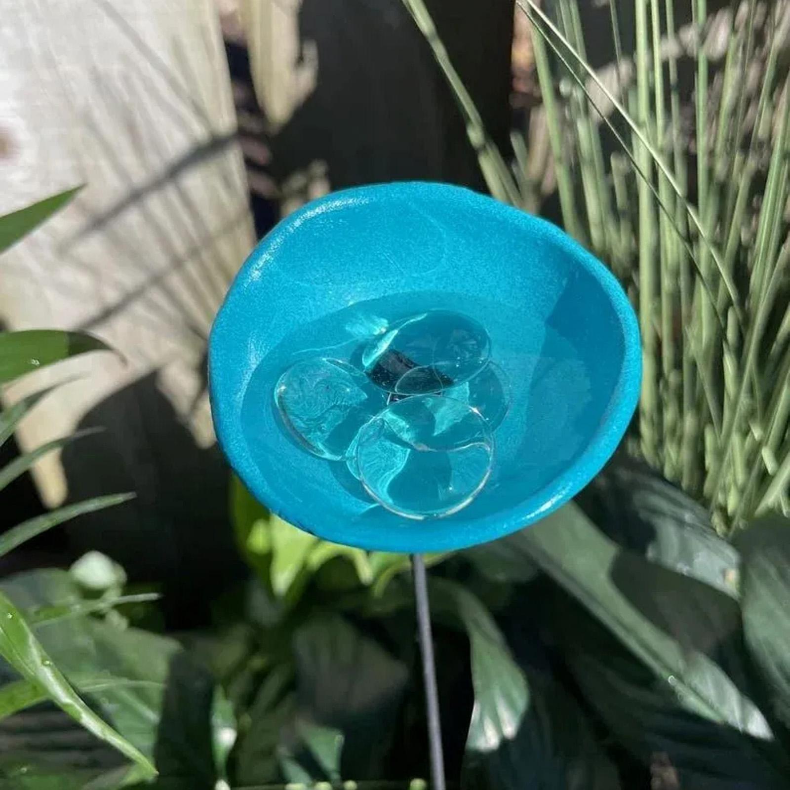 Hummingbird Water Drinking Cup Durable Plastic Bird Feeder Accessory Suitable for Outdoor Garden and Aviary Use синий
Hummingbird Water Drinking Cup Durable Plastic Bird Feeder Accessory Suitable for Outdoor Garden and Aviary Use синий