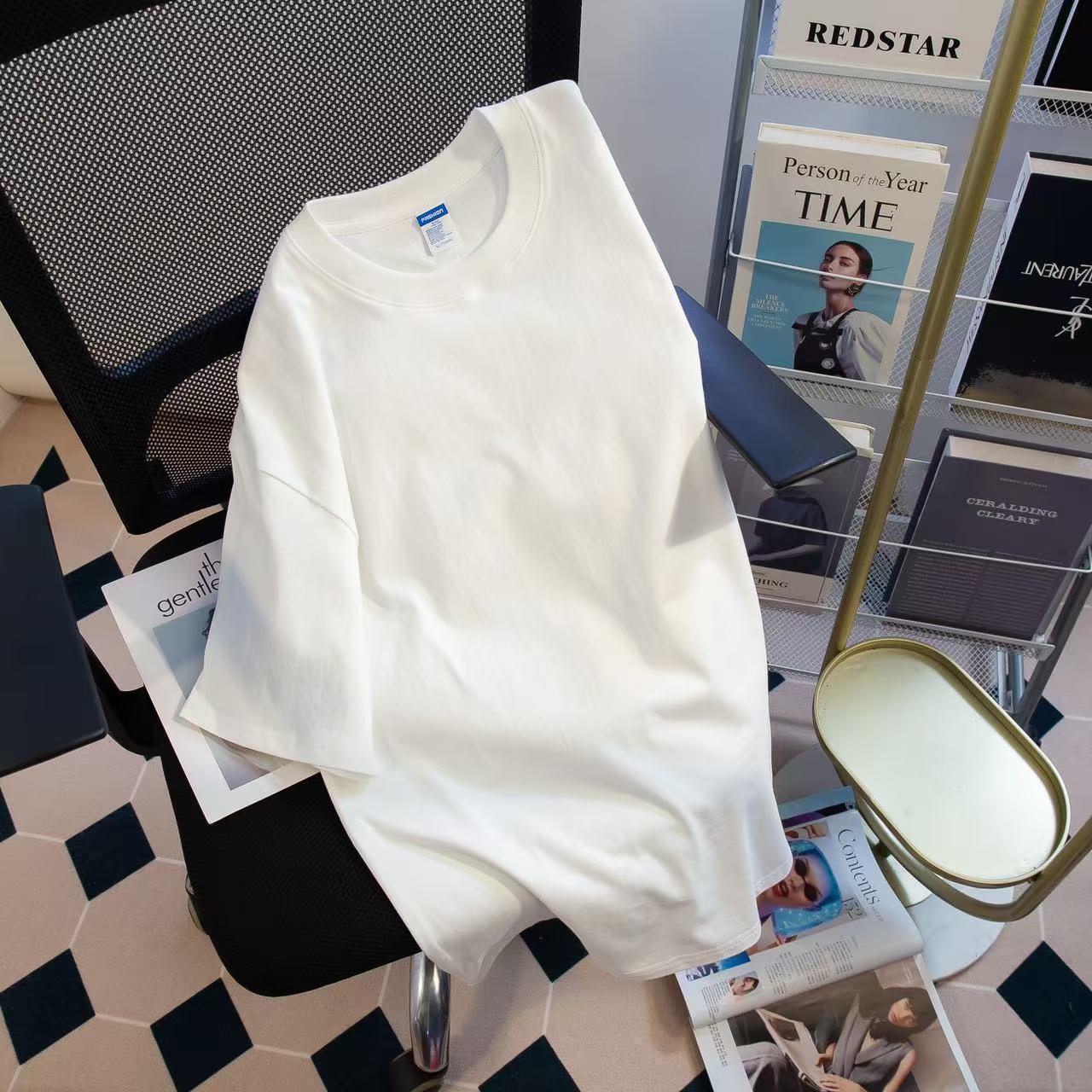 Women s 2025 Heavyweight Pure Cotton Short Sleeve T-Shirt, Solid Color, Round Neck, Thick, Non-Transparent, Loose Fit XL (70-80 kg)
Women s 2025 Heavyweight Pure Cotton Short Sleeve T-Shirt, Solid Color, Round Neck, Thick, Non-Transparent, Loose Fit XL (70-80 kg)