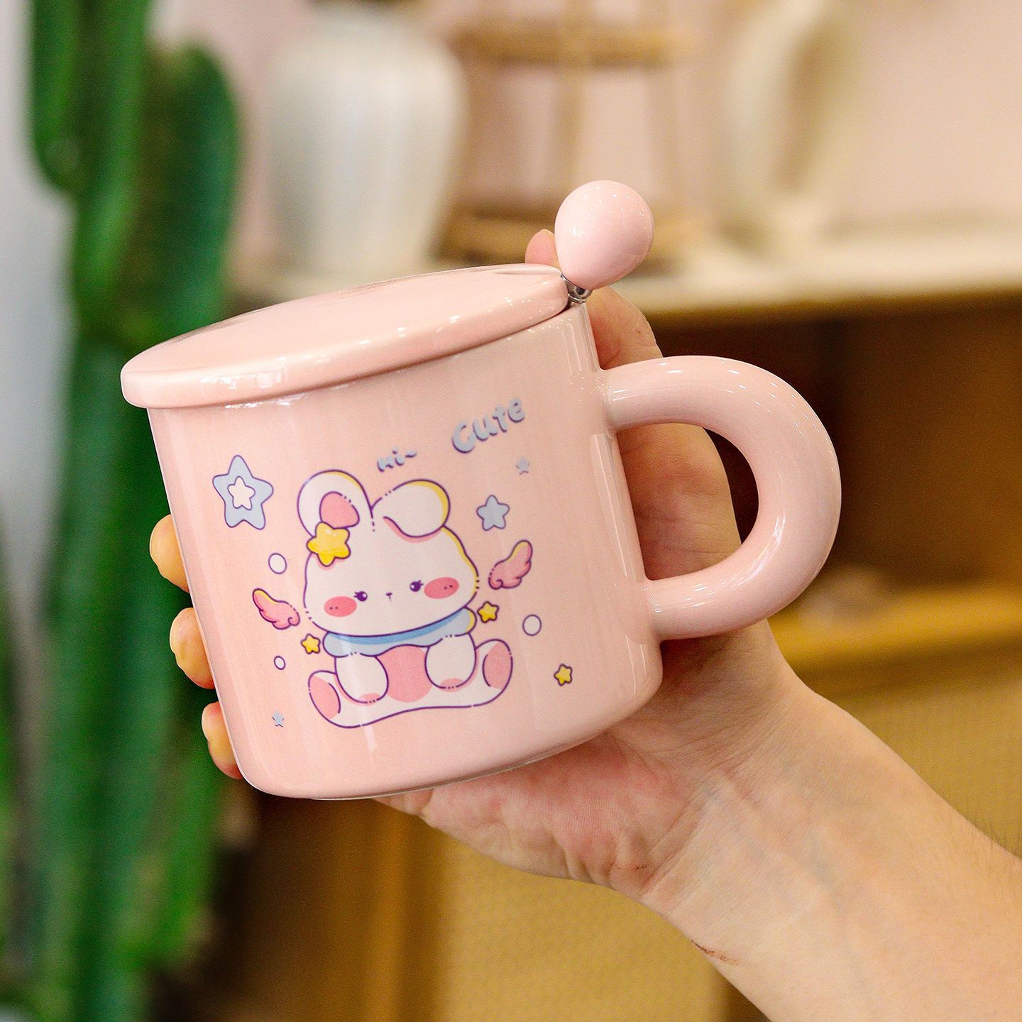 Creative and Cute Rabbit Water Cup Set Small Gift Ceramic Mug Lid Spoon Souvenir Practical Cup Strap Gift Box 380ML
Creative and Cute Rabbit Water Cup Set Small Gift Ceramic Mug Lid Spoon Souvenir Practical Cup Strap Gift Box 380ML