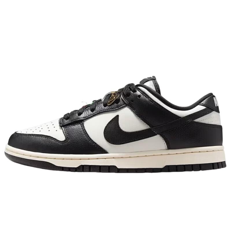 Nike Women s Dunk Low Casual Shoes 38.5
Nike Women s Dunk Low Casual Shoes 38.5