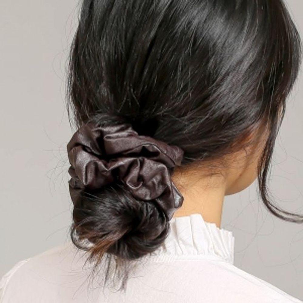 Angel Shushu Кожаный стиль Гопчанг Резинка для волос коричневая
Angel Shushu Кожаный стиль Гопчанг Резинка для волос коричневая