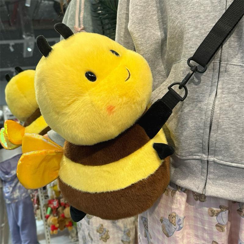 TreasuringU Cartoon Bee Plush Backpack Cute Soft Shoulder Bag Yellow Stuffed Toy Gift for Kids
TreasuringU Cartoon Bee Plush Backpack Cute Soft Shoulder Bag Yellow Stuffed Toy Gift for Kids
